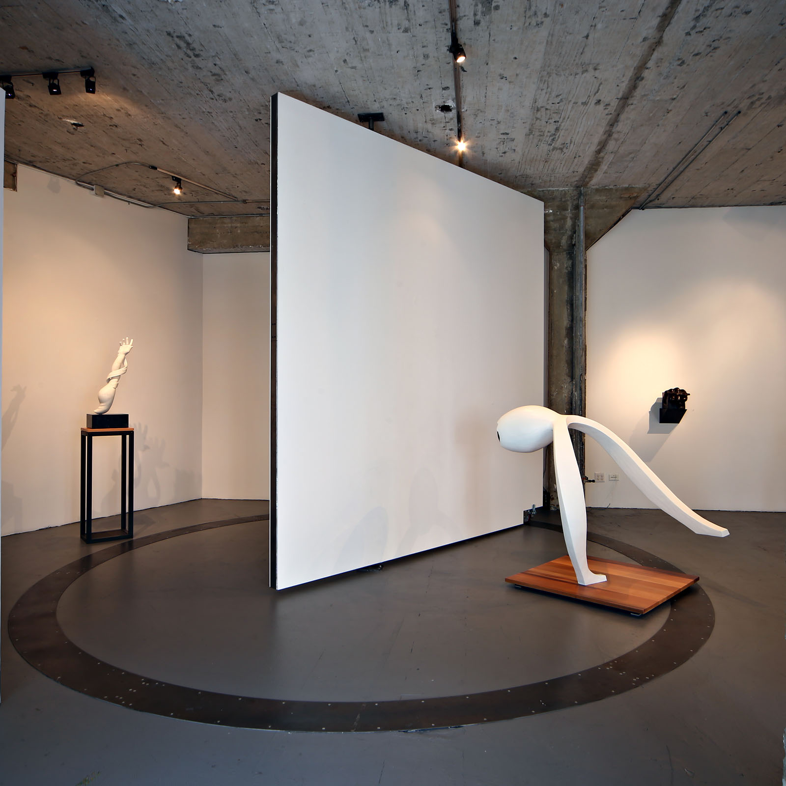 The Mcloughlin Gallery
